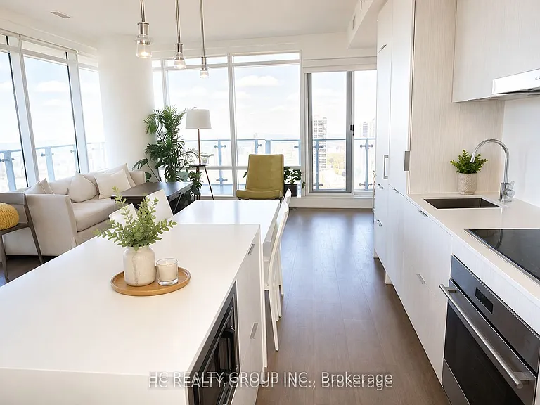 1 Bloor St E #5201 — Photo 1