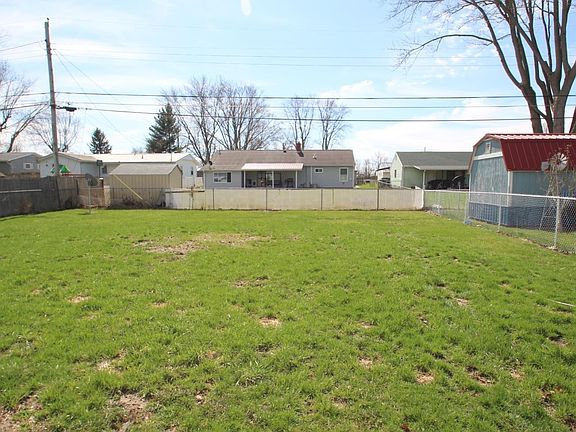 5th image of 809 Linlawn Dr