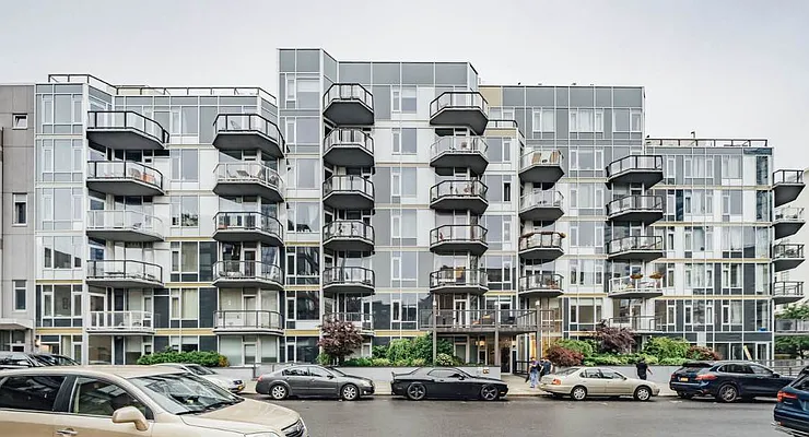 Rented by Carnegie Management Inc | media 23