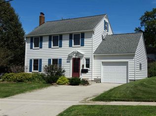 19 1st St NE, Waukon, IA 52172