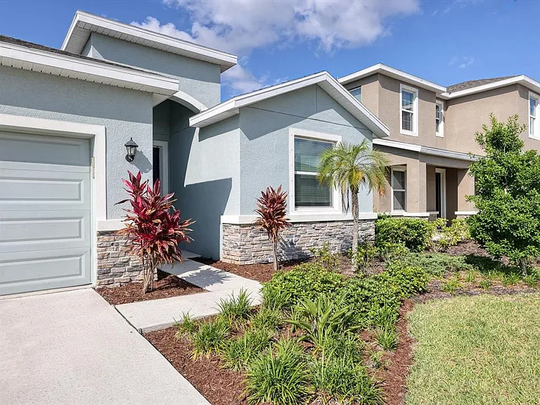 17605 Cantarina Cv — Photo 2