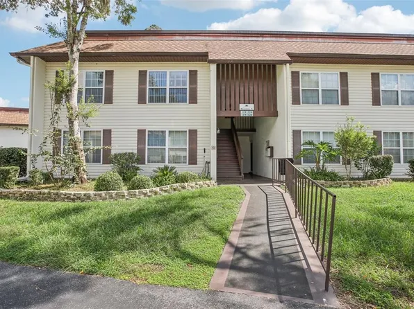 2400 Forest Dr APT 219, Inverness, FL 34453