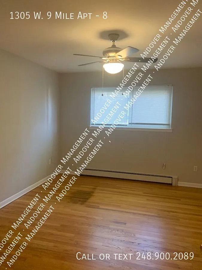 Downtown Ferndale - Renovated 1 Bedroom — Photo 3
