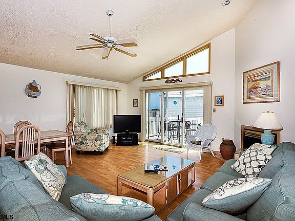 2nd image of 2705 Landis Ave N #Sea