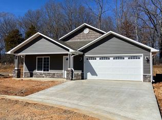 353 Apple Park Way, Poplar Bluff, MO 63901