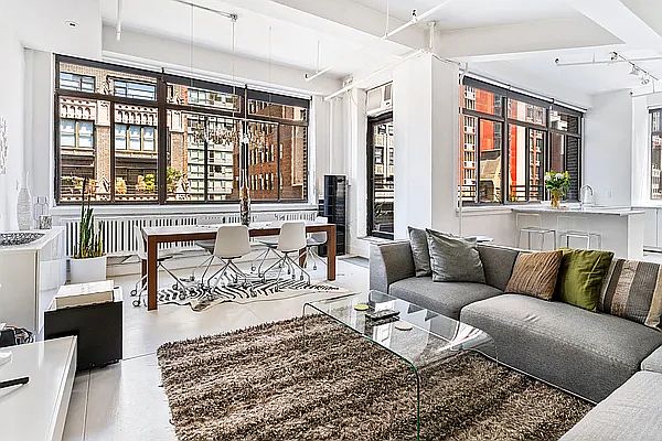 1st image of 360 W 36th St APT 10NE
