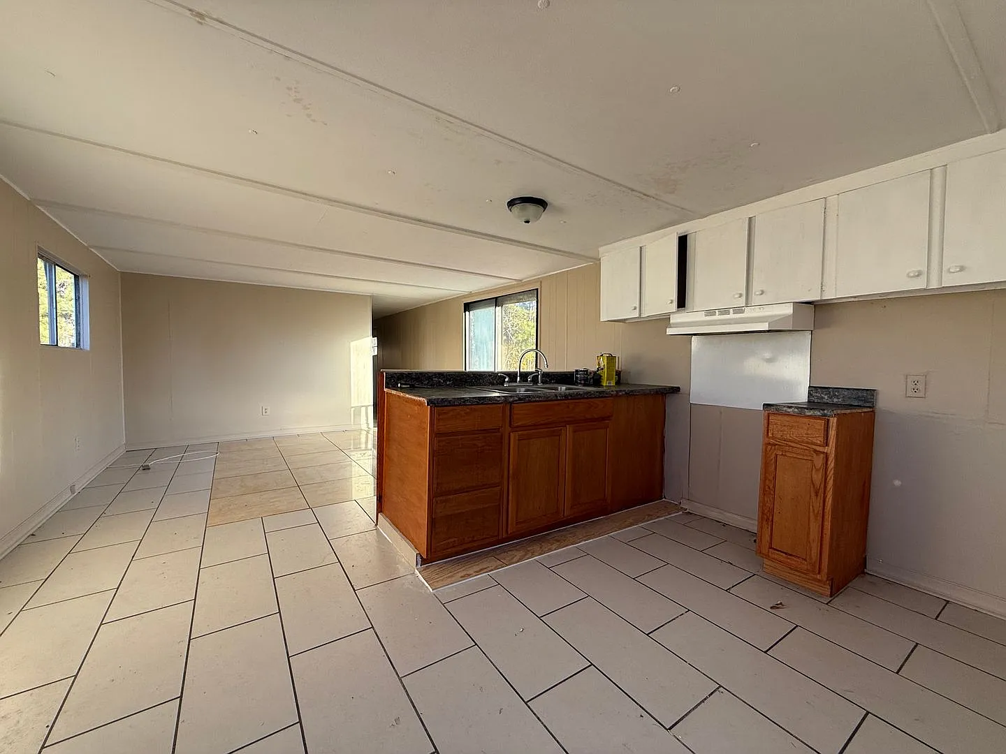 Home for Rent — Photo 4