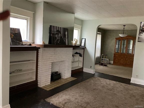 2nd image of 297 North Dr