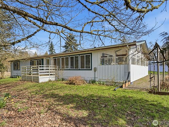 2nd image of 271 Cowlitz Ridge Road