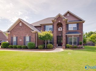 172 Rainbow Glen Cir, Madison, AL 35758