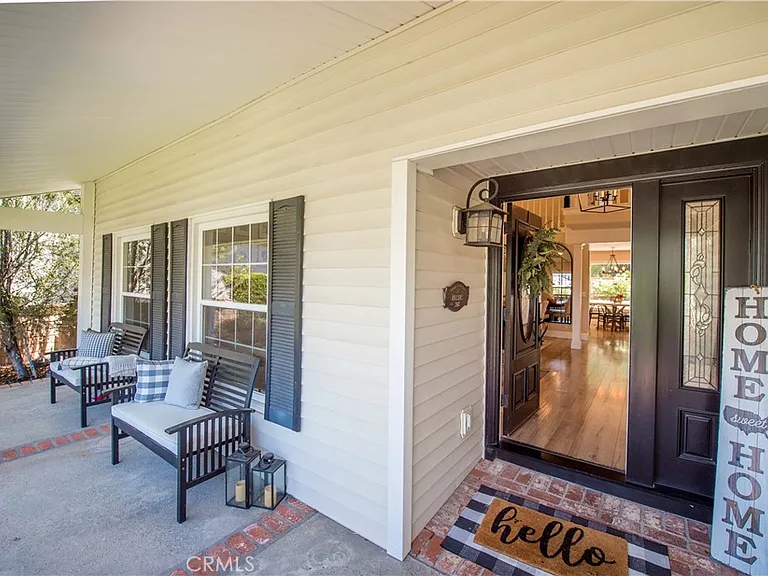 270 S Riverwood Cir — Photo 3