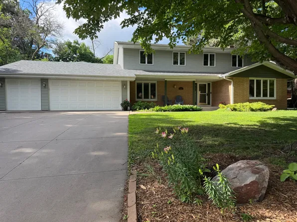 8817 Westmoreland Ln, Saint Louis Park, MN 55426