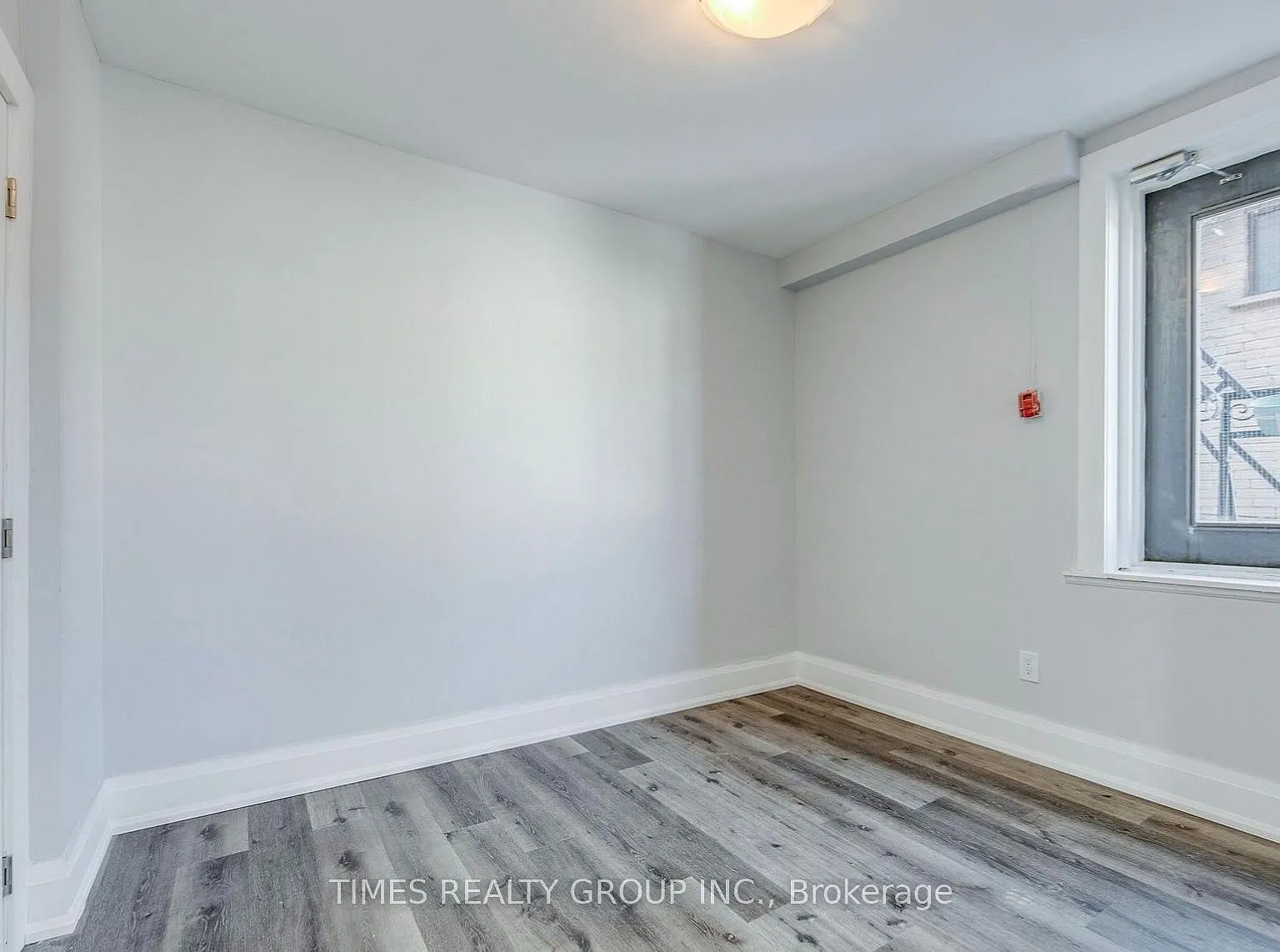 2 bed, $2,399 — Photo 4