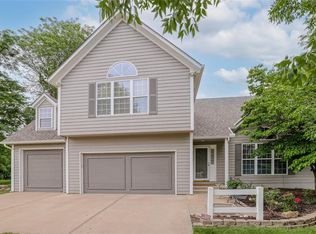 108 E 175th St, Belton, MO 64012