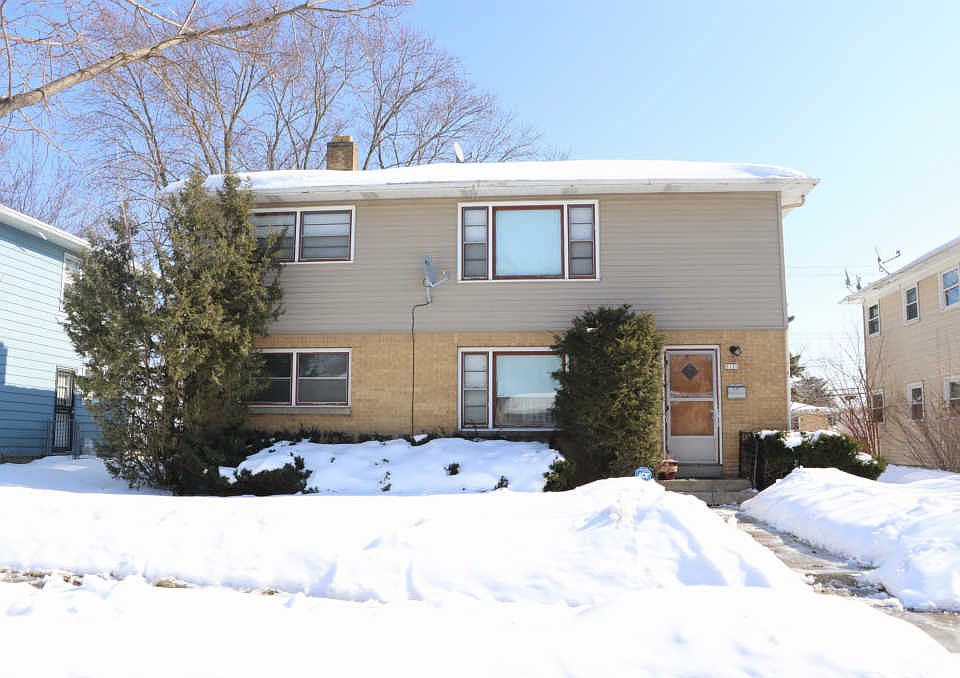 2nd image of 5118 N 77th St #5120