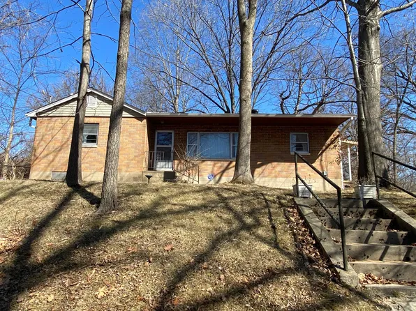 371 Adrian Dr, Saint Louis, MO 63137