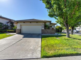 7525 Unser Way, Elk Grove, CA 95758