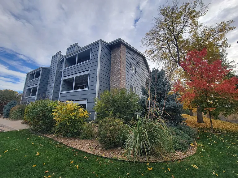 4656 White Rock Cir #5 — Photo 38