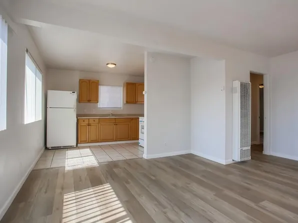 1020 S Cleveland St #A, Oceanside, CA 92054