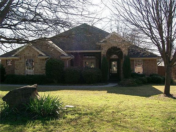 2nd image of 4405 Cluster Oak Ct