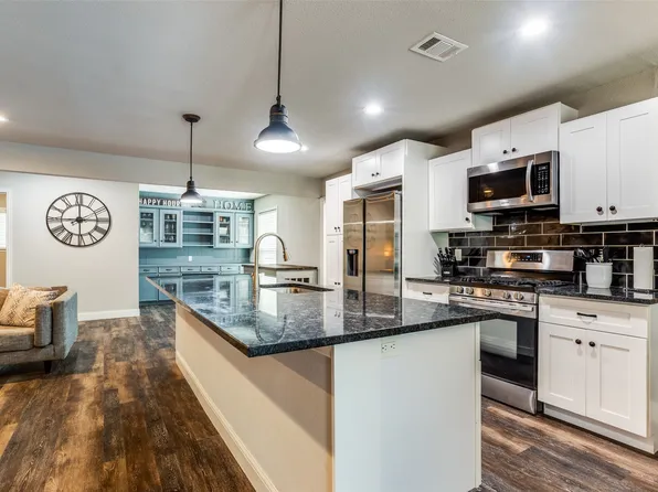 309 Coral Cir, Richardson, TX 75081