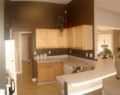 2nd image of 1511 Saint Andrews Cir