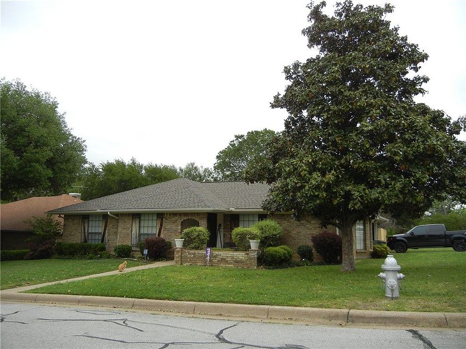 1st image of 6951 Misty Meadow Ct