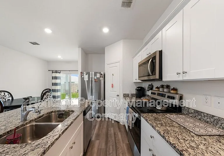 5811 Rue Picasso — Photo 12