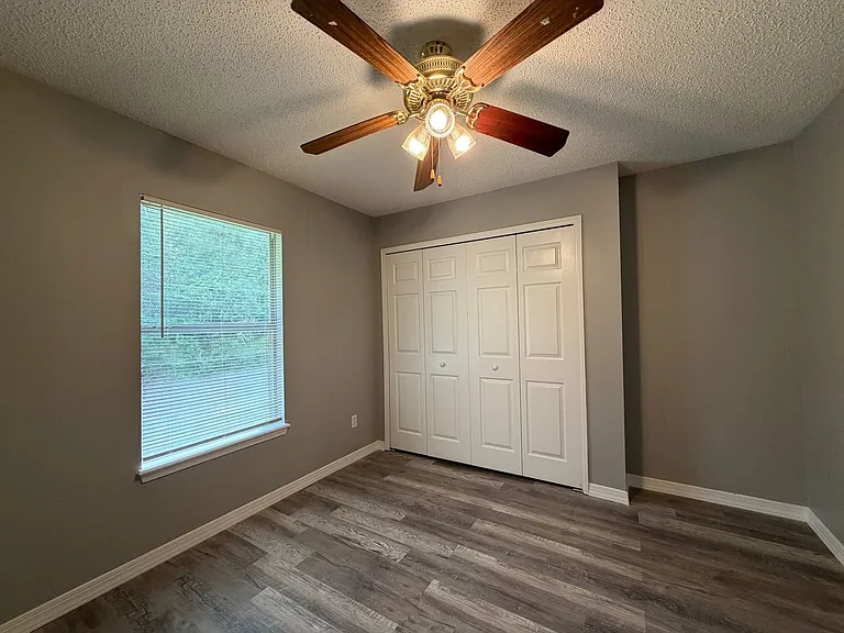 4339 Hanging Moss Dr — Photo 9