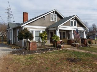 2304 NE Nadine St, Knoxville, TN 37917