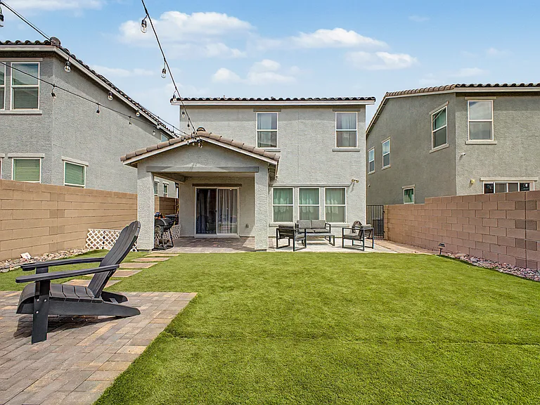 9963 Ravenswood Peak Ave — Photo 37