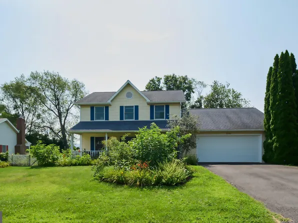 2112 Brushwood Dr, State College, PA 16801