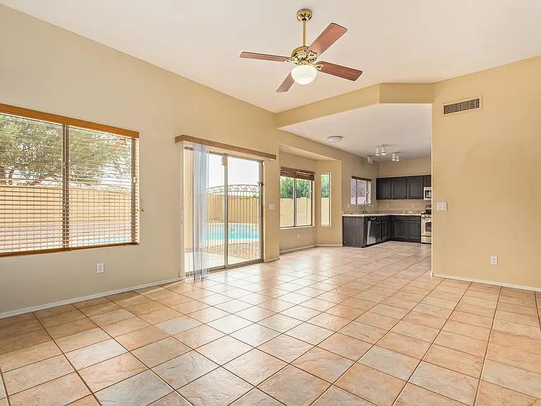 25845 N 47th Pl — Photo 13