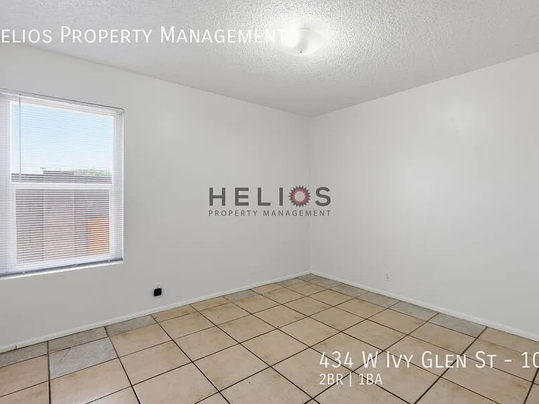 434 W Ivyglen St #105 — Photo 15