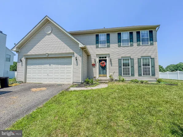 83 Fenton Dr, Carneys Pt, NJ 08069