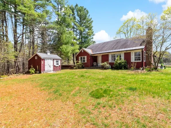 351 Winthrop St, Rehoboth, MA 02769