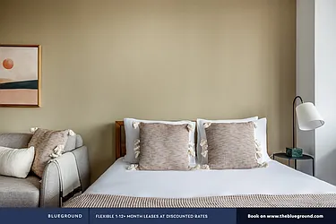 Rented by The Blueground