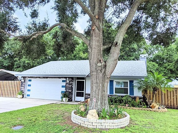 2nd image of 113 Lake Thomas Dr