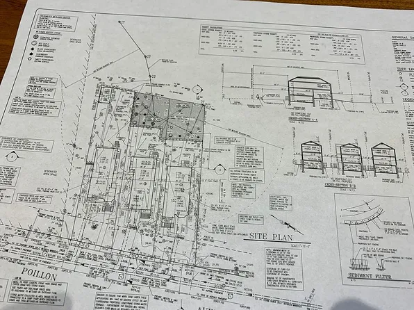 48 Poillon Ave, Staten Island, NY 10312