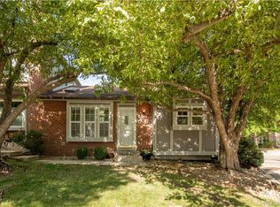 1233 S Flower Cir APT A, Lakewood, CO 80232
