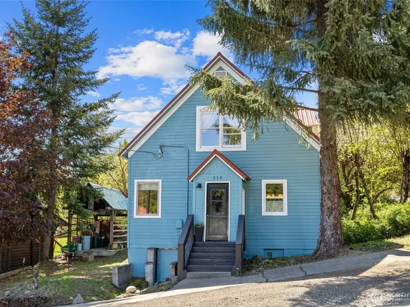 210 W Dakota Avenue, Roslyn, WA 98941