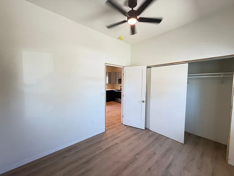 Manzanita Dr — Photo 19