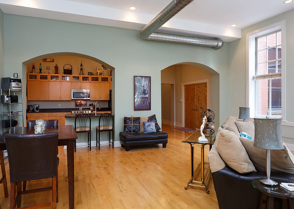 1st image of 2208-2218 Sidney St #6
