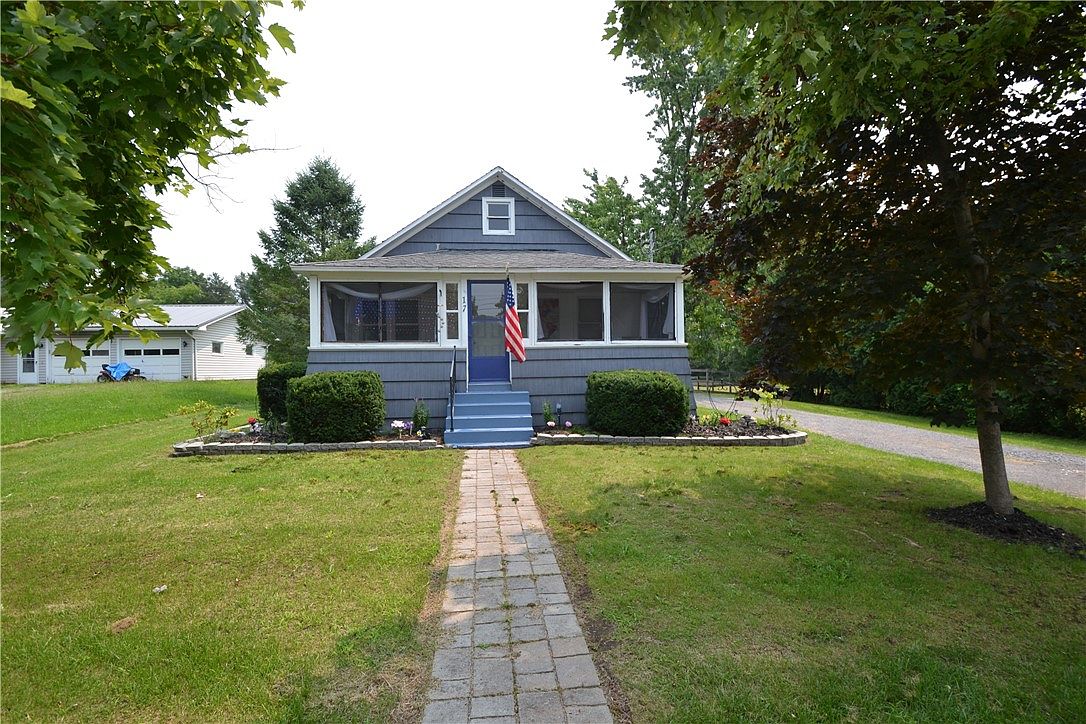 17 Ave, Manchester, NY 14504 Zillow