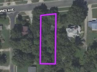 508 Vincennes Ave, Flora, IL 62839