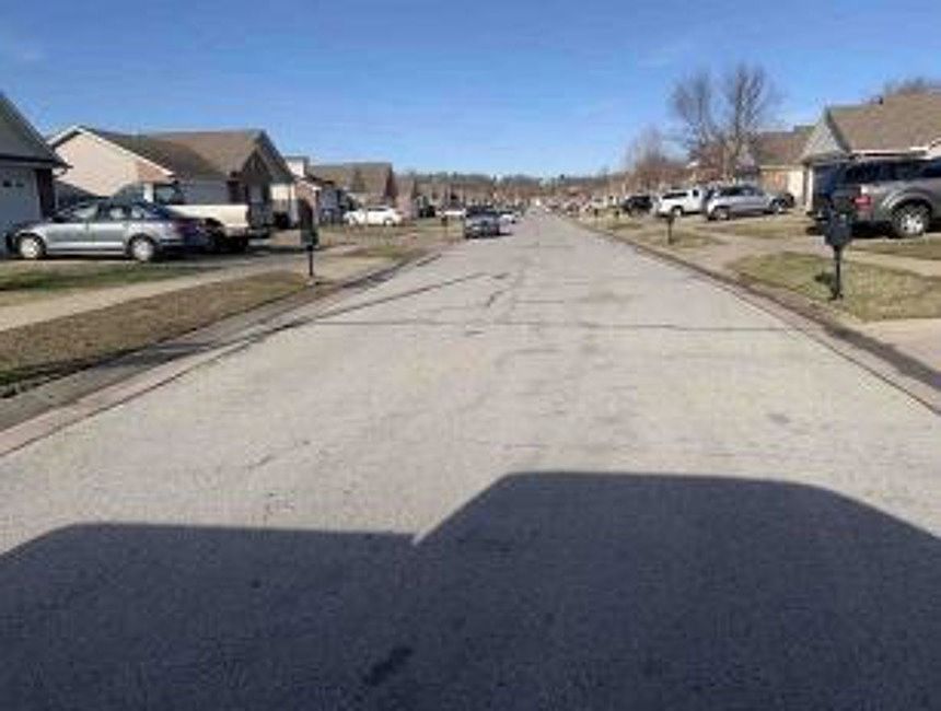 Exterior Neighborhood (street photo)