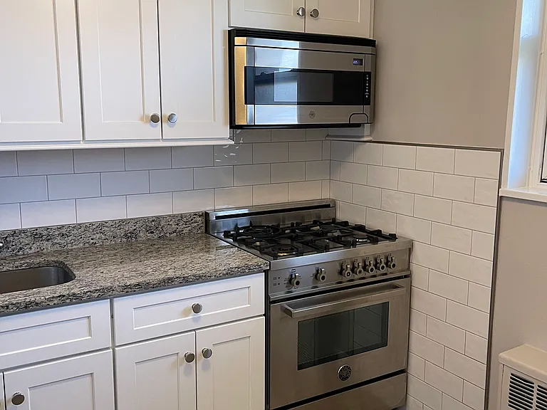 444 Bedford St #5M — Photo 11