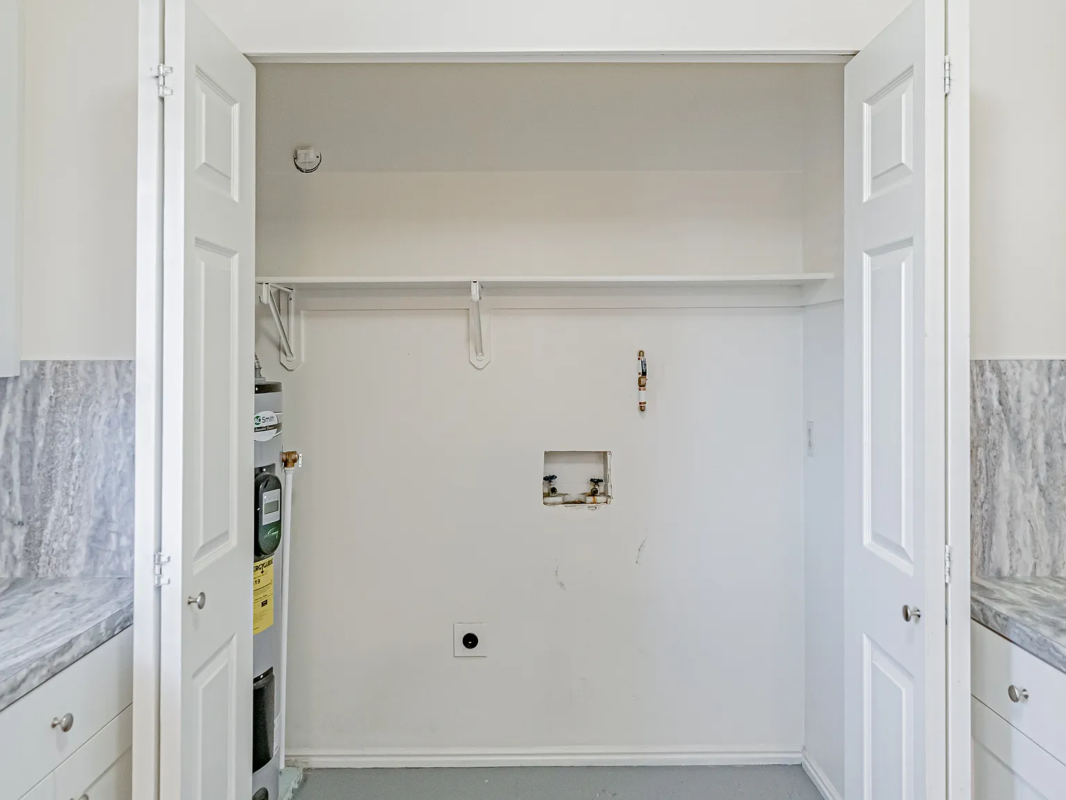 3 bed, 1.5 bath, 1150 sqft, $1,375 — Photo 3