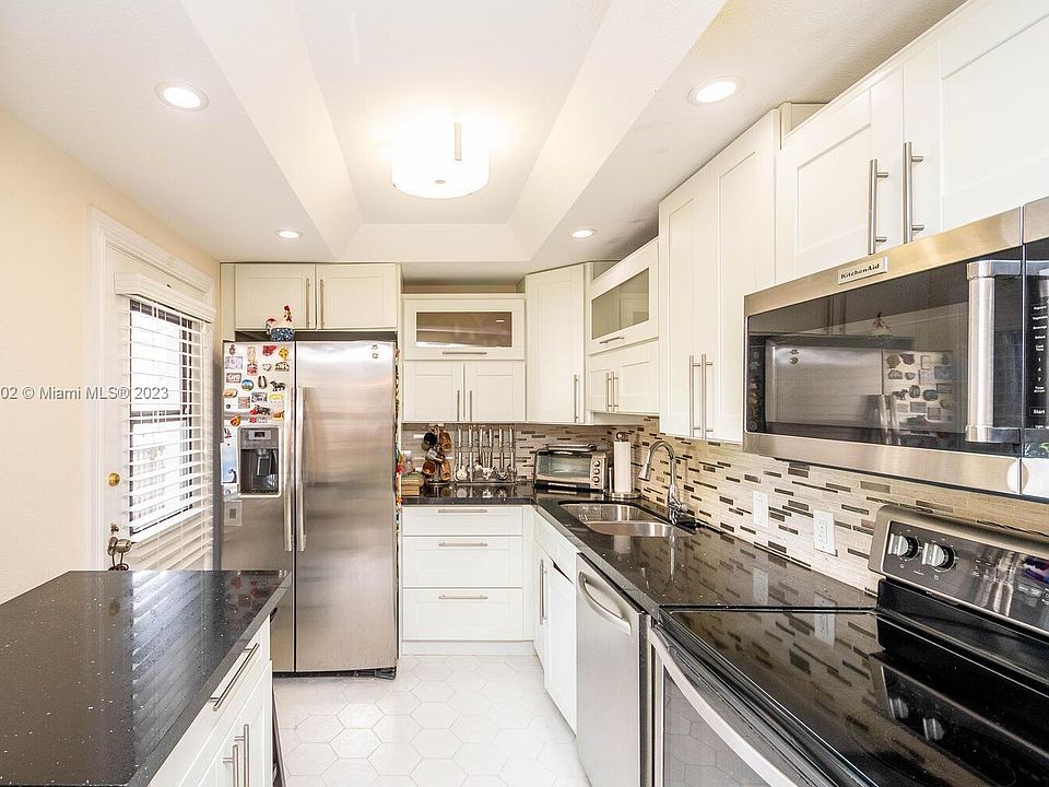 1st image of 3401 N Country Club Dr APT 215
