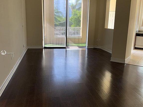4th image of 3001 NE 185th St APT 239